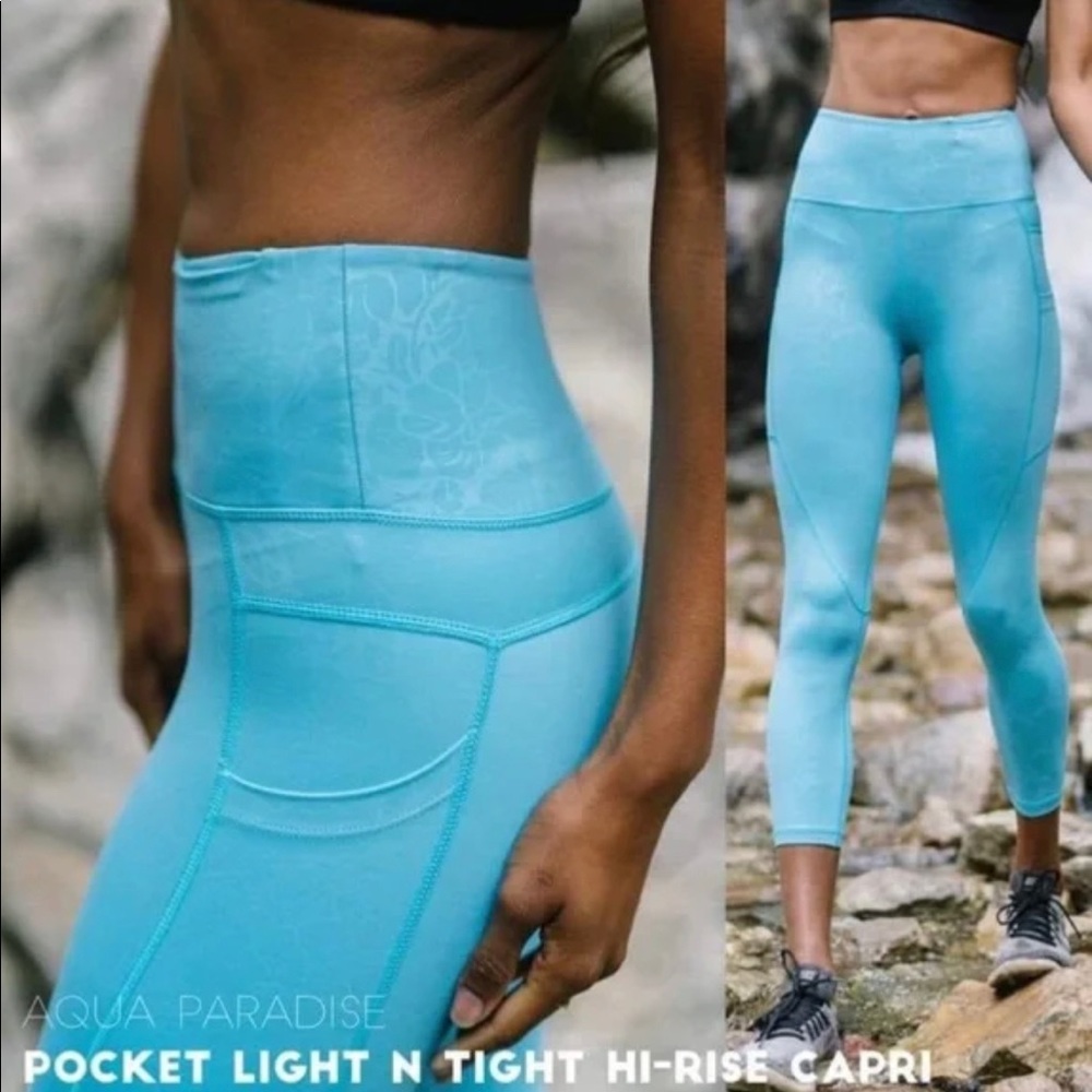 Aqua Paradise Pocket Light n Tight Hi-Rise Capri 20” Size 6-8